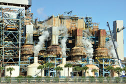 The Big Bend Power Station and Manatee Viewing Center, a product of Tampa Electric, a TECO Energy Company. (Photo courtesy of WalterPro4755, http://bit.ly/1mmpG2R)