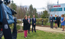 Sen. Shaheen Visits Bosch Facility