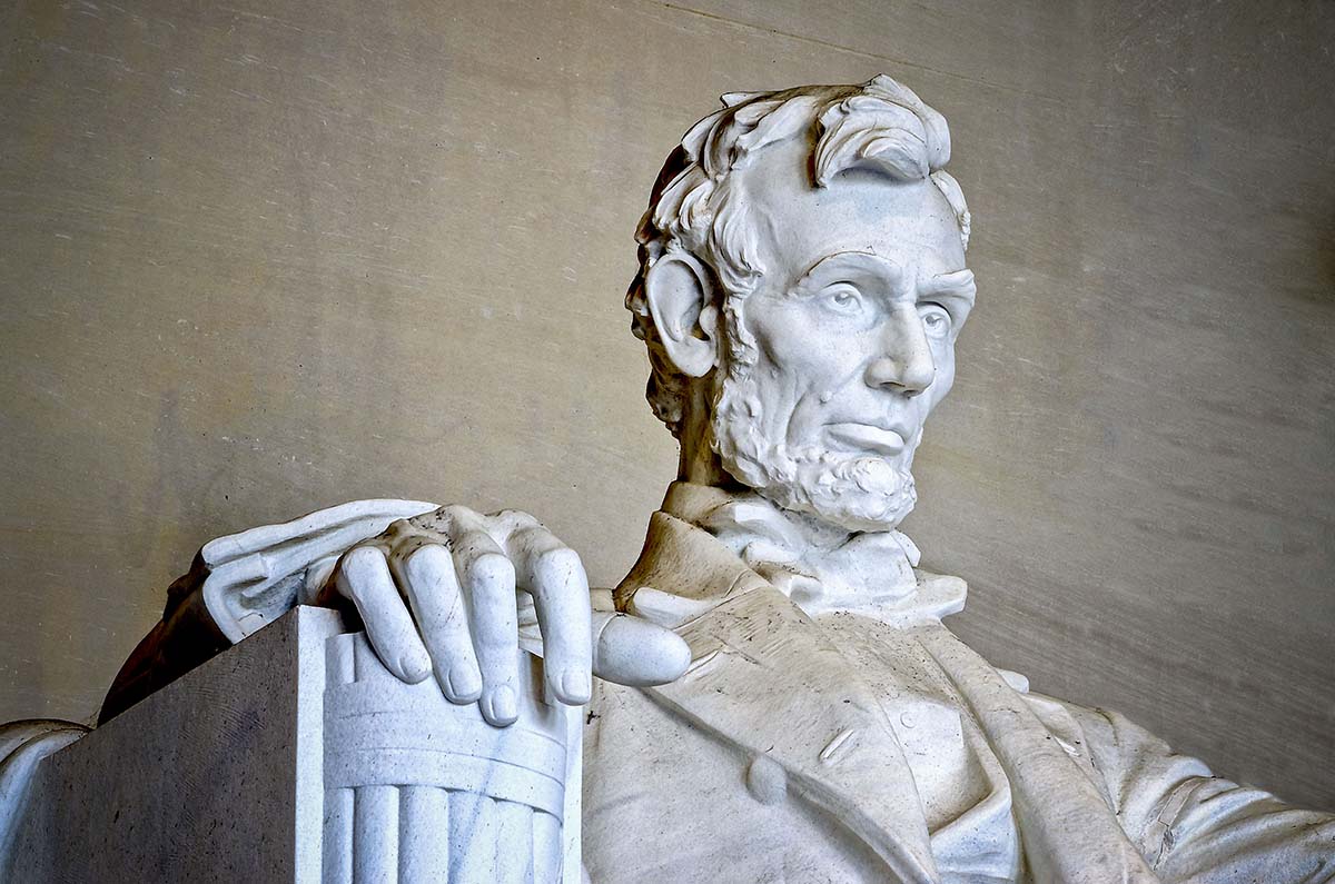 Abraham Lincoln Statue.