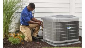 Carrier Tech Installing High Efficiency Heat Pump.jpg